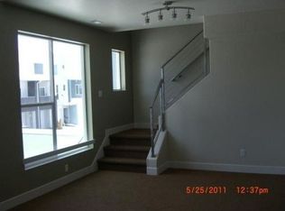 10384 S Clarks Hill Dr, South Jordan, UT 84009