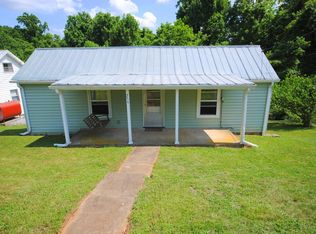 574 Kenmore Dr, Lynchburg, VA 24503