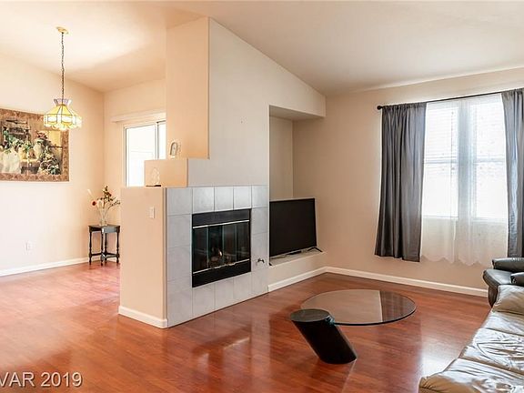 5th image of 2325 Windmill Pkwy APT 123