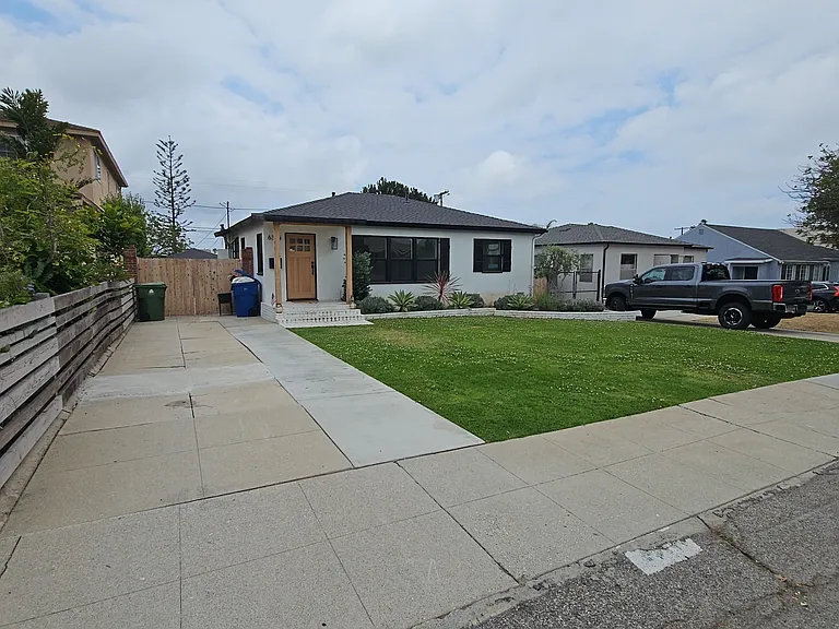6376 W 83rd St — Photo 20