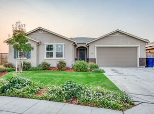2466 S Bette Ave, Fresno, CA 93727