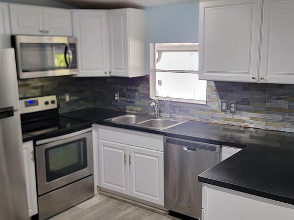 2nd image of 503 Royal Tern Dr