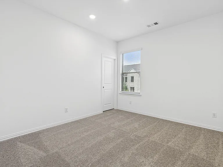 2845 Maidenhair Ln — Photo 22