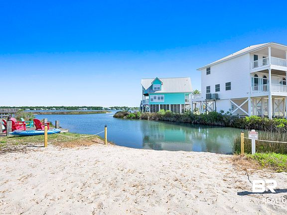2nd image of 104 Sand Dune Dr