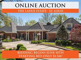 9801 Log Cabin Ct, Saint Louis, MO 63124