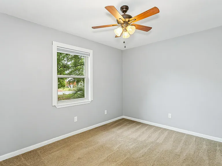 4572 Kelly Ln — Photo 14