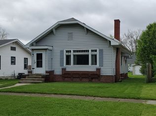 3225 Champaign Ave, Mattoon, IL 61938