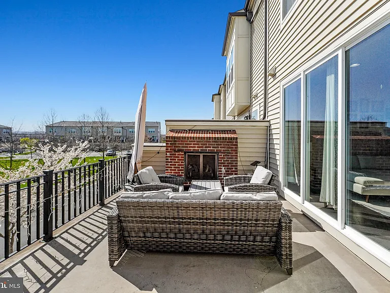 42265 Riggins Ridge Ter — Photo 49