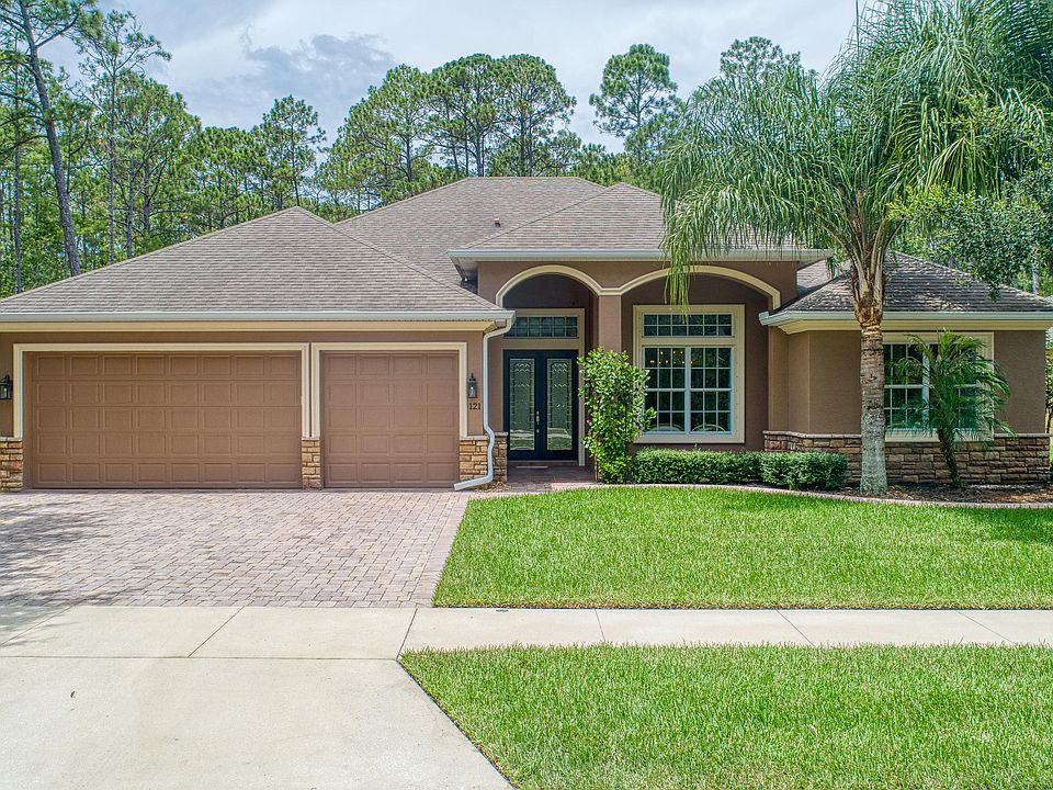 1st image of 121 Creek Forest Ln