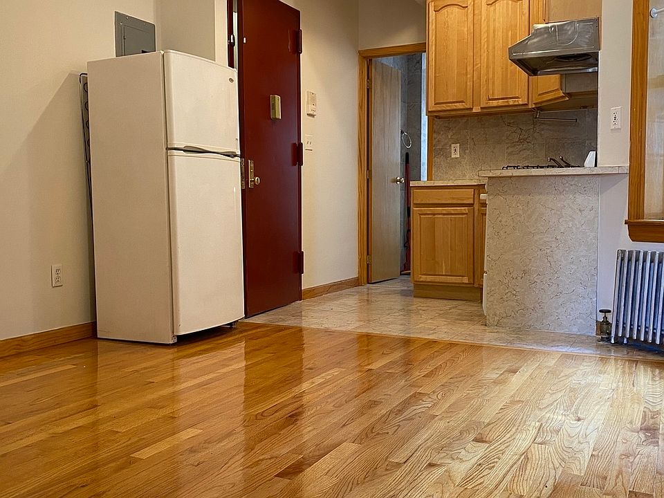 1st image of 63 Mott St APT 20
