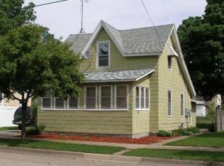 907 Hagar St, La Crosse, WI 54603