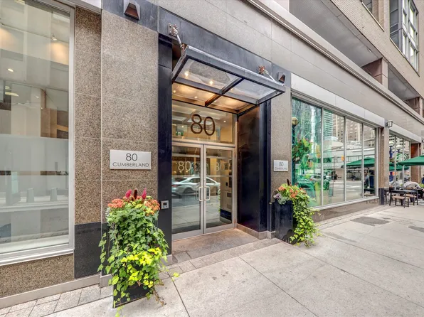 80 Cumberland St, Toronto, ON