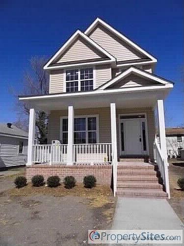 1st image of 1024 Hannah St
