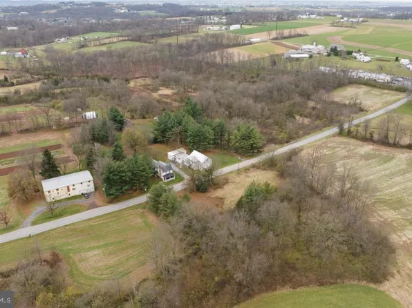 587 Chestnut Hill Rd, Denver, PA 17517