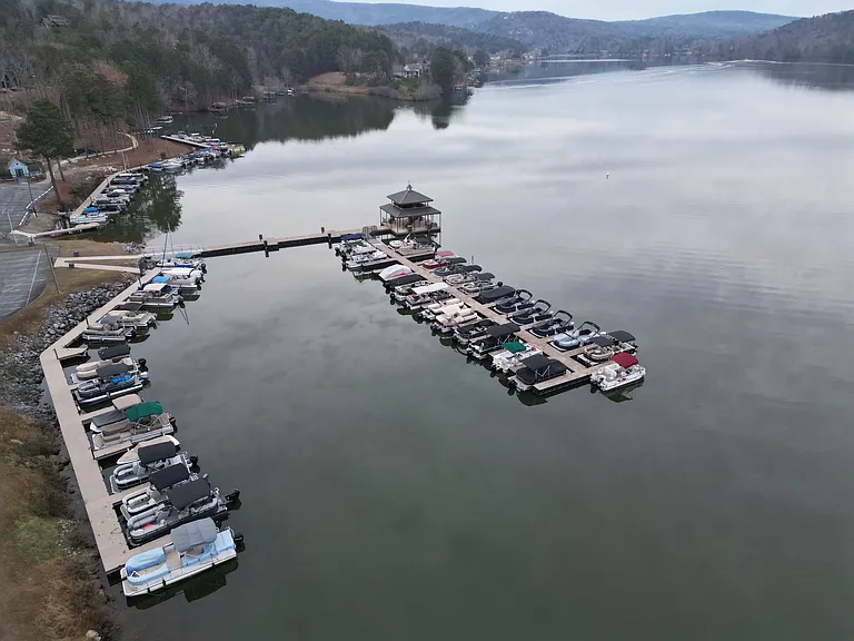 BOAT MARINA IN COMMUNITY