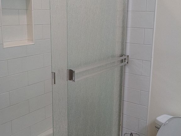 5th image of 1124 Landsburn Cir