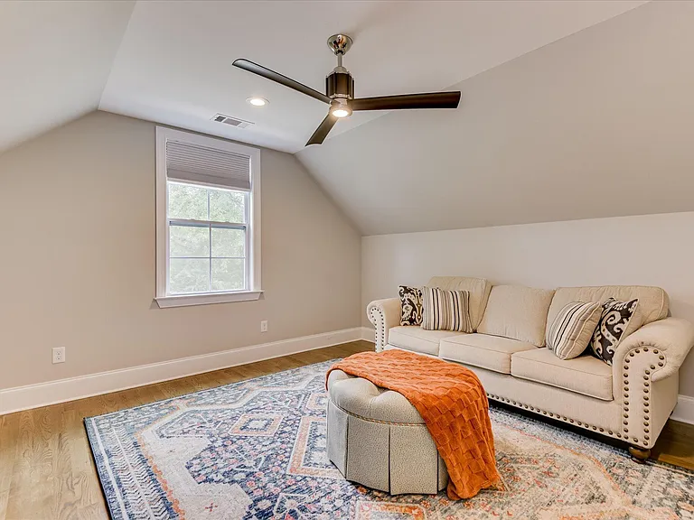 534 Long Shadow Dr — Photo 40