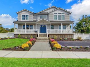 201 Argyle Place, Bellmore, NY 11710