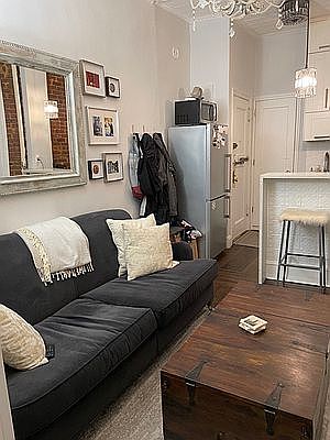 4th image of 100 Suffolk St APT 2A