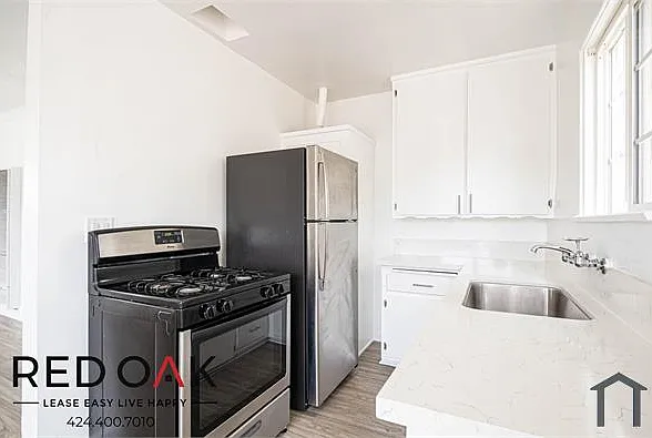 2417 W Vernon Ave #2417 — Photo 4