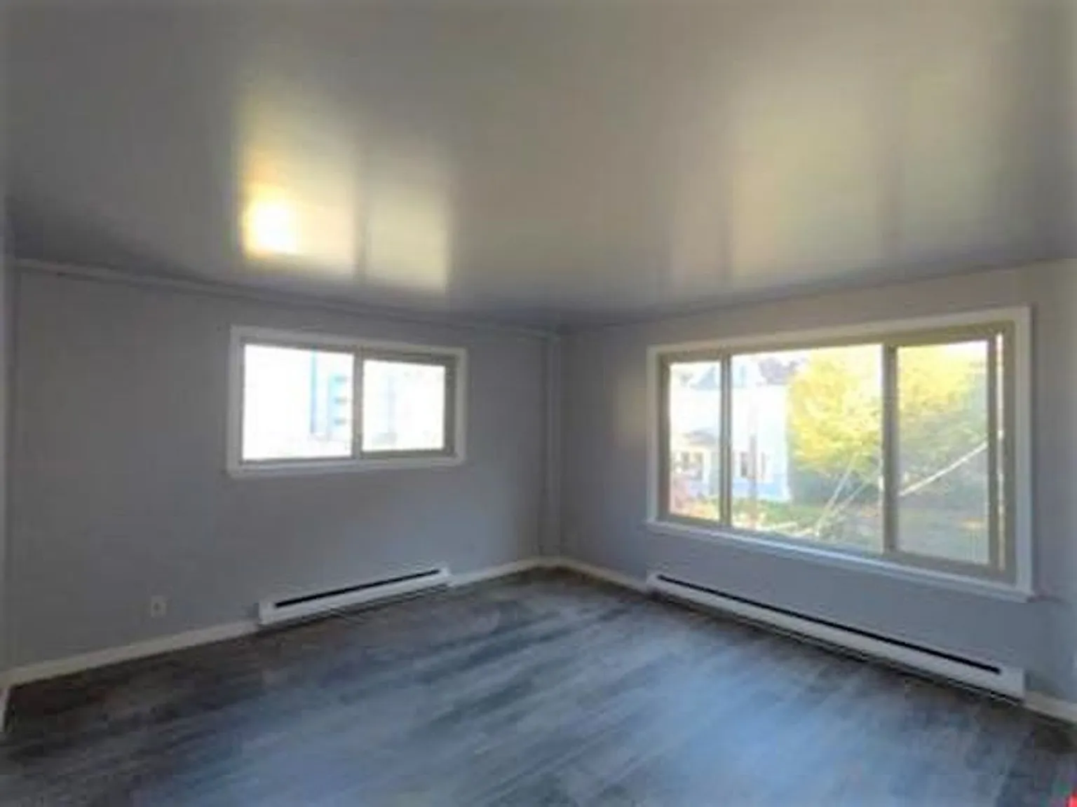 Santa Fe Apartments — Photo 3