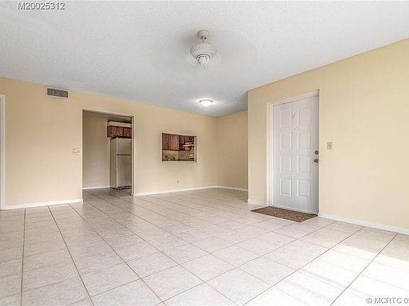 4th image of 1635 SW Silver Pine Way APT 109-F2