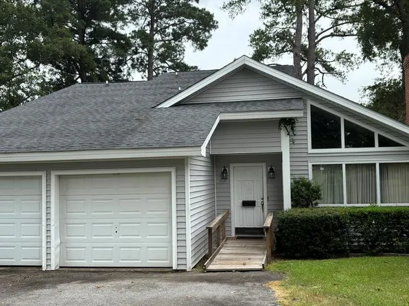 207A Lakeshore Cir NE, Milledgeville, GA 31061