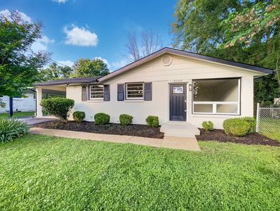 3060 Richmond Hill Dr, Nashville, TN, 37207