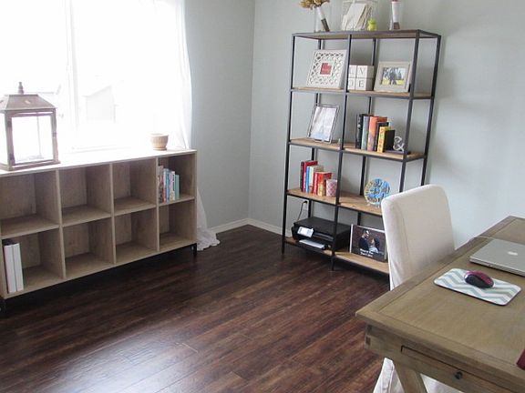 4th image of 802 Quamash Ct