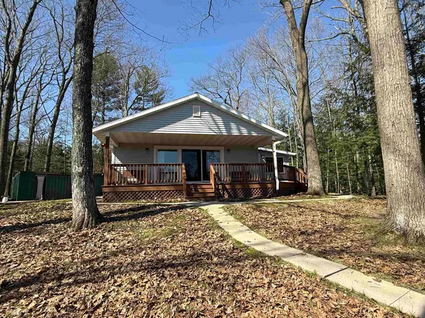 N6818 S Forest Haven Rd, Shawano, WI 54166