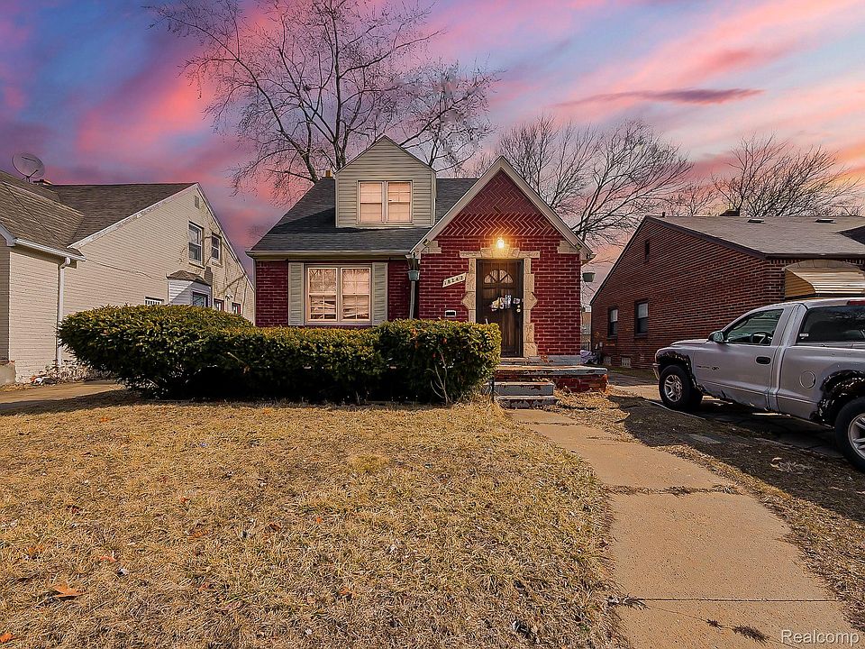 1st image of 18242 Mendota St