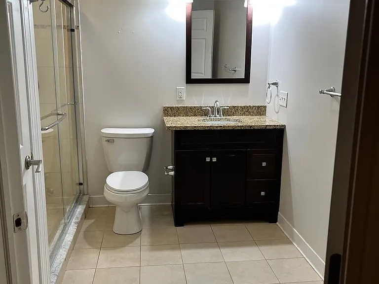 HUGE Downtown Loft 2 Bedrooms, 2 Bathrooms in Syracuse — Photo 8