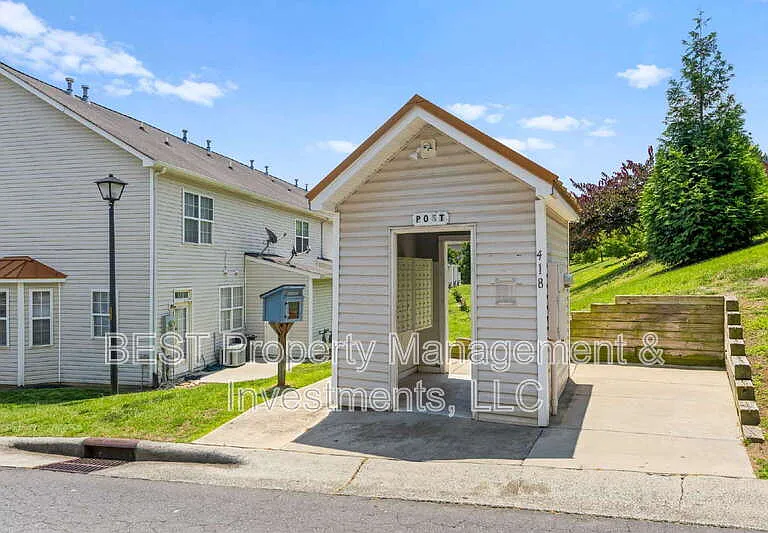 8130 Kings Creek Dr — Photo 43