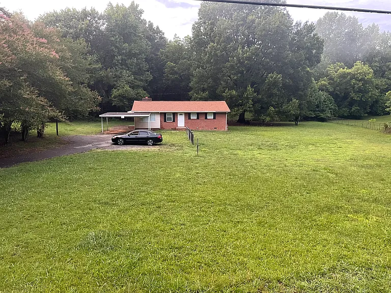9237 Dixie River Rd — Photo 9