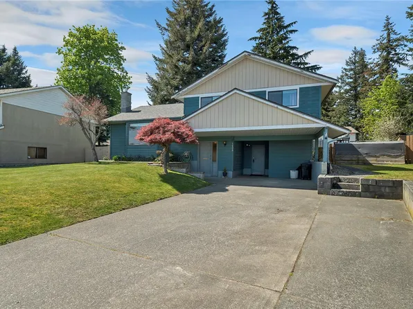 1609 Passage View Dr, Campbell River, BC V9W 6L2