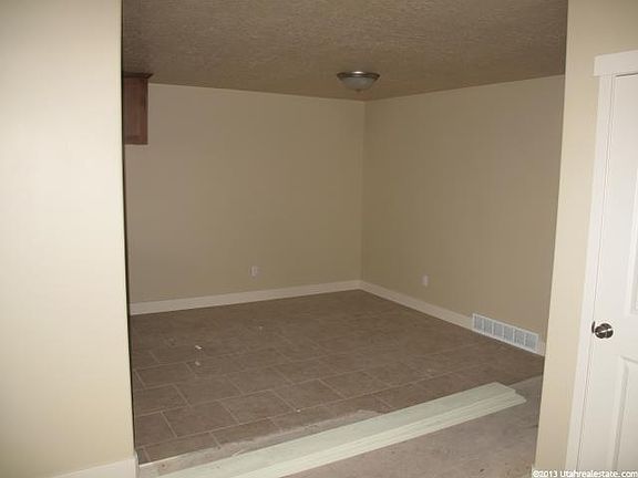 3rd image of 140 E Burton Ave