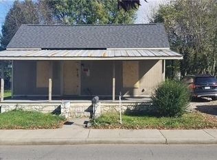 61 Riverbend St, Waynesville, NC 28786