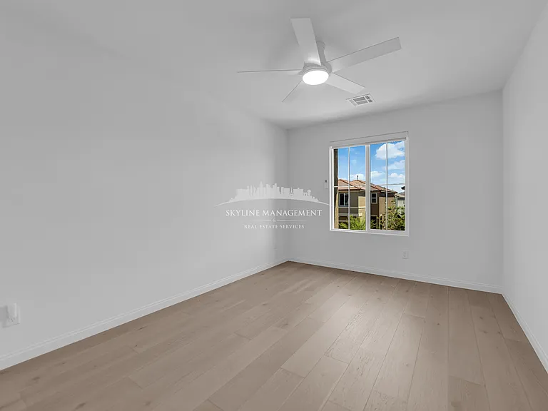 4066 Painted Lady Ave — Photo 20