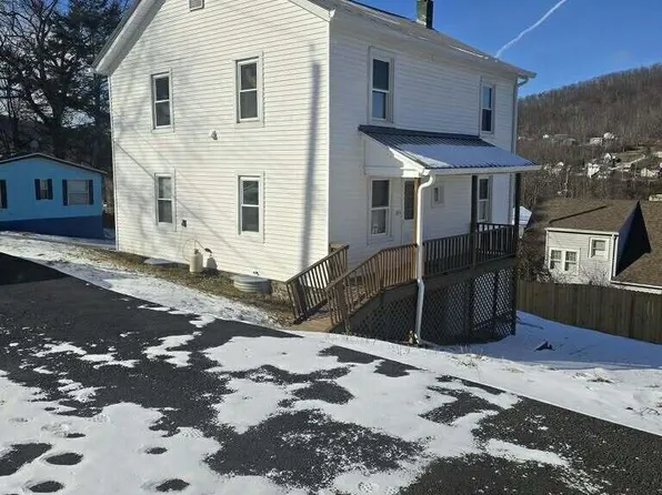 5094 3rd Ave, Susquehanna, PA 18847