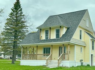 403 E Ellen St, Fenton, MI 48430