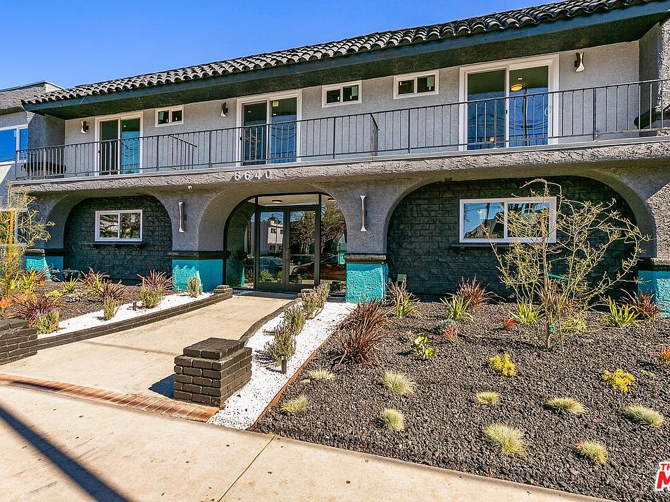 1st image of 6640 Woodley Ave #206