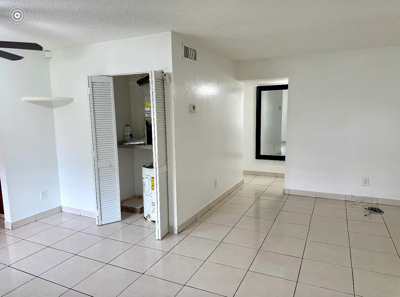 2 bed, 894 sqft, $2,000 — Photo 3