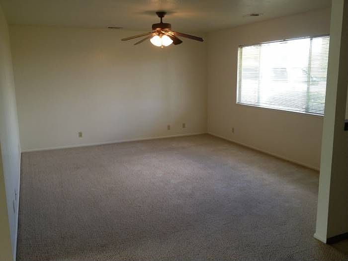 Living Rm