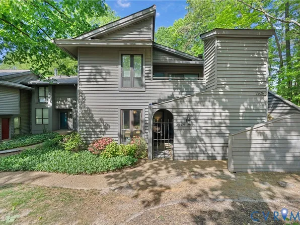 2824 Woodbridge Crossing Ct, Midlothian, VA 23112