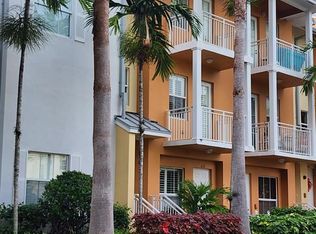 335 SW 13th Ter, Fort Lauderdale, FL 33312
