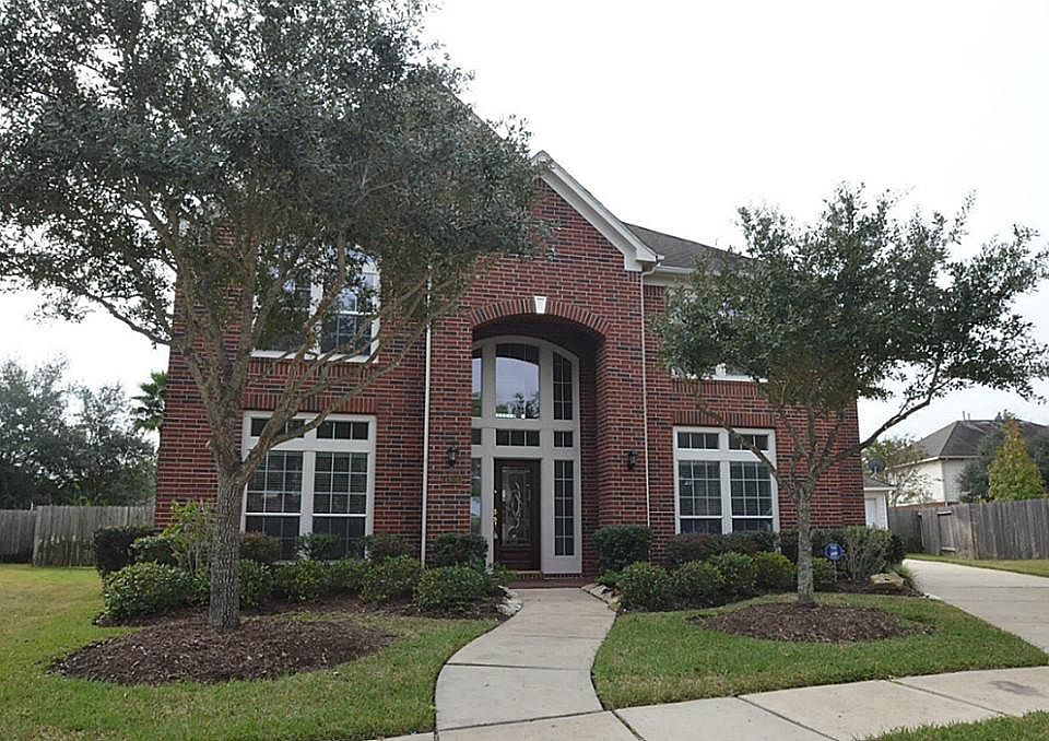 1st image of 4806 Shady Spruce Ct