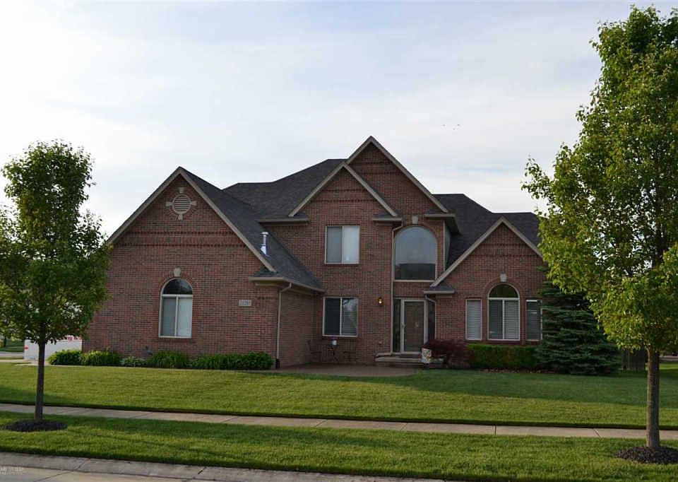 1st image of 21285 Bunker Dr