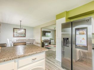 6417 Bettys Ln, Madison, WI 53711