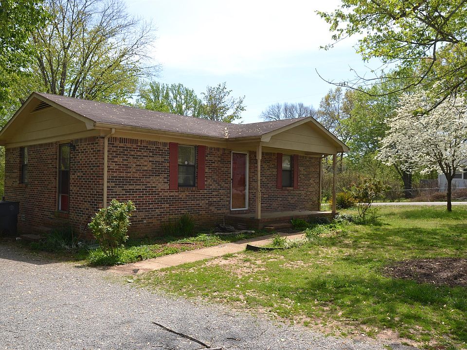 2nd image of 205 Wagner St