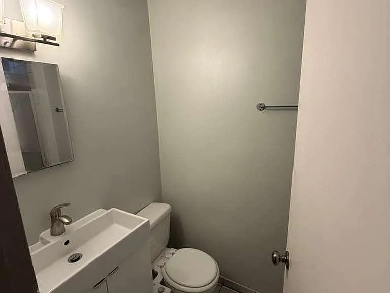 Unit Photo
